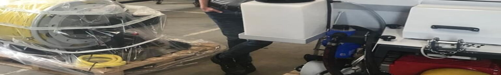 21 07 29 Paul Verhoef in werkplaats bij TopChanger